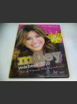 Miley Cyrus yearbook 2010, Star od Hannah Montana and more!  anglicky - náhled