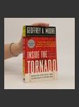 Inside the tornado. Marketing strategies from Silicon Valley's cutting edge - náhled