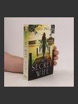 The Secret Wife - náhled