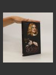 Adele - náhled