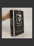 Coco Chanel : pohled zblízka - náhled