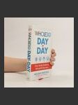 The Whole30 Day by Day - náhled
