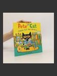 Pete the Cat Checks Out the Library - náhled