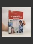 International express. Pre intermediate. Student's book with pocket book and DVD-ROM - náhled