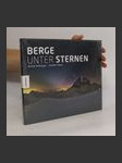 Berge unter Sternen - náhled