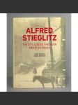 Alfréd Stieglitz - Město za řekou - Limitovaná edice. - náhled