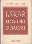 Lékař hovoří s muži - náhled