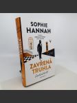 Zavřená truhla - Sophie Hannah - náhled