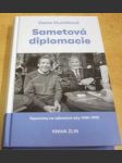 Sametová diplomacie - náhled