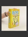 Dork Diaries: Nikkis (nicht ganz so) schillernde Filmkarriere - náhled