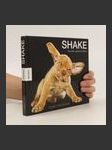 Shake. Hunde geschüttelt. - náhled